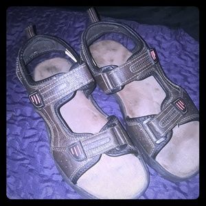 Mens size 8 leather sandals